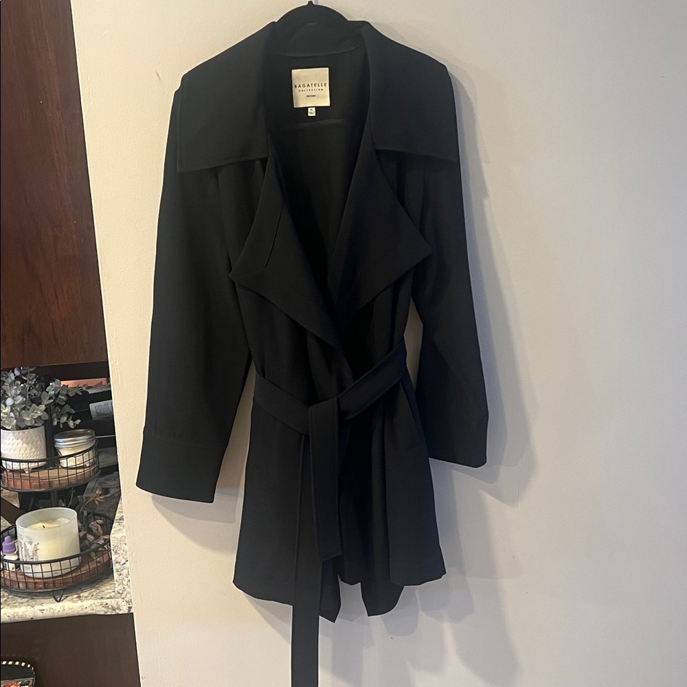 Bagatelle Women's NWOT Elegant Black Trench Coat - Picture 8 of 12